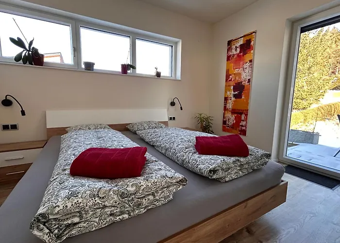 Schoene In Apartament