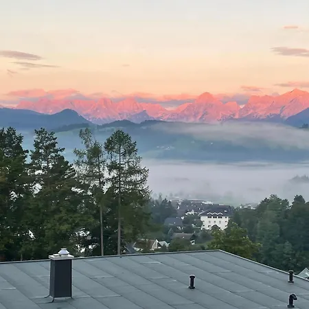 Schoene In アパート